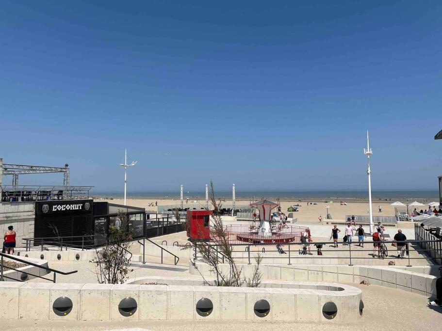Malo, Duplex Bord De Mer Acces Direct Plage En Rdc Dunkirk Exterior photo